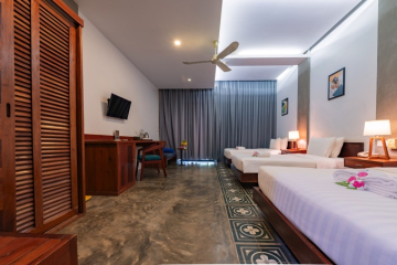 Triple Room